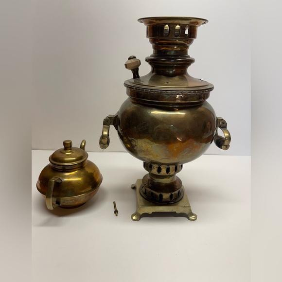 💵💵SOLD🤩🤩Mactep 1875 Tea, Water Brass Pot - Picture 3 of 13